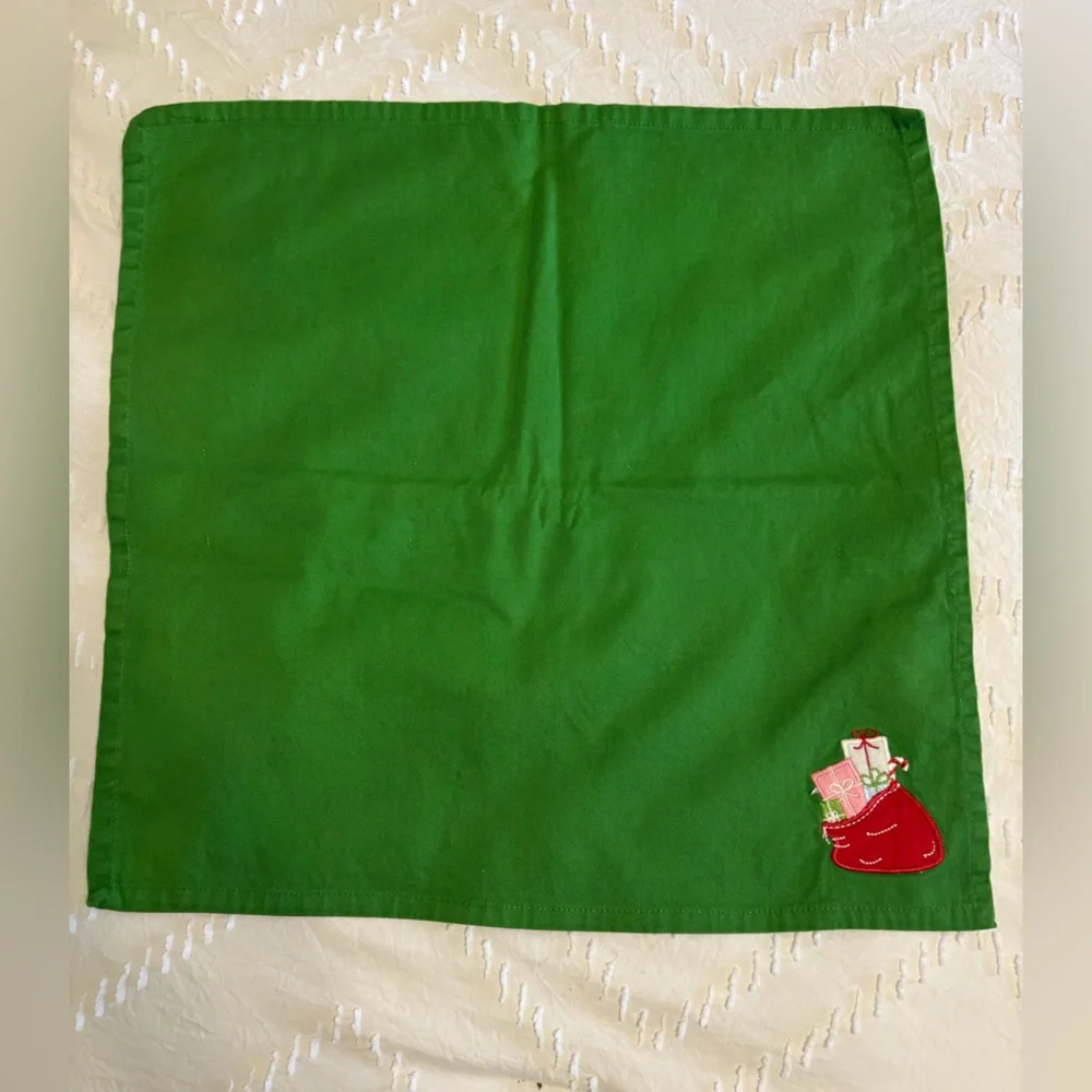Martha Stewart Everyday Set Of 6 Napkins Christmas Presents Green 18” Square